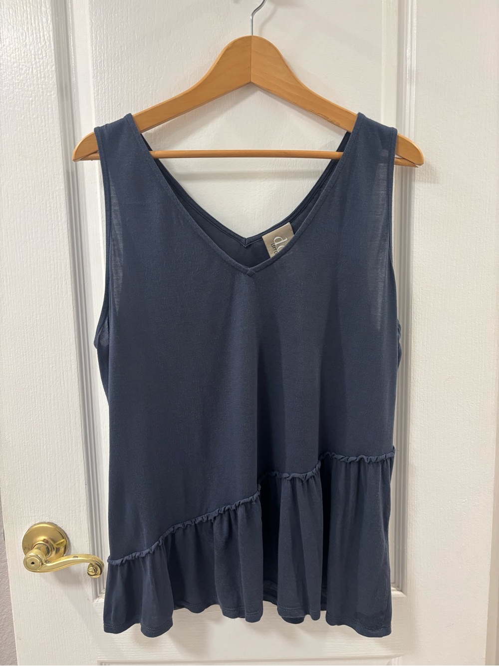 Anthropologie dolan Left Coast Collection Navy Sleeveless V-Neck Top Ruffle Hem